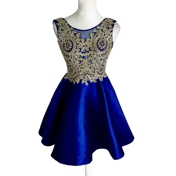 Camille La Vie Embroidered Sequin Formal Prom Pageant Mini Dress Blue Size 00 - Picture 2 of 15